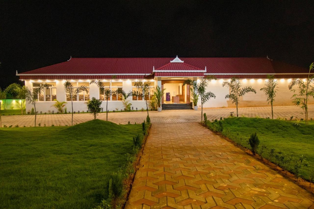 Seven Hills Pamban Island Resort Rāmeswaram Exteriör bild